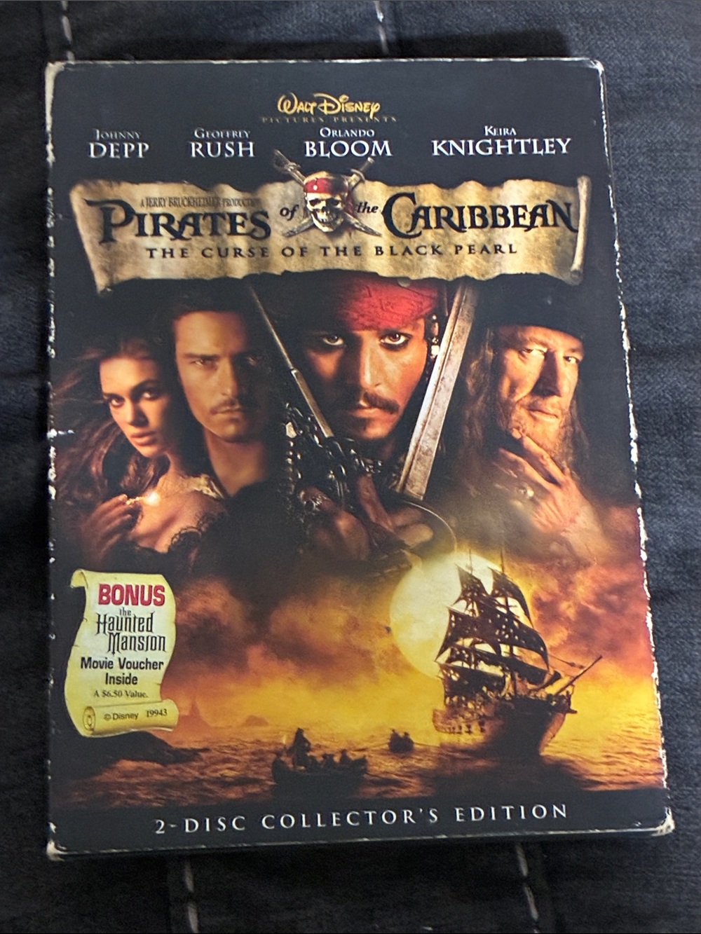 Pirates of the Caribbean: The Curse of the Black Pearl - Black/Gold Cover